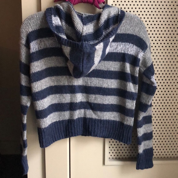 Moda Hoodie - Picture 2 of 5